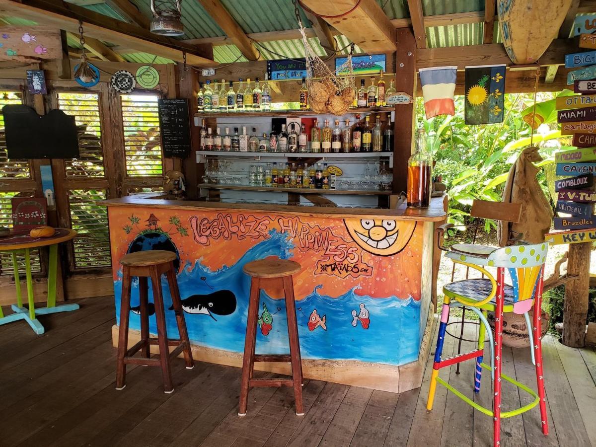 Les Bananes Vertes Ecolodges Saint-Claude Exterior photo